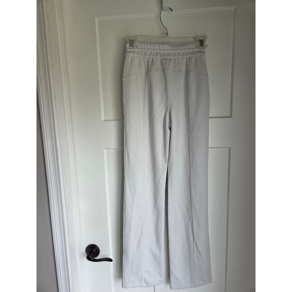 Lululemon Softstreme High-Rise Straight-Leg Pant Light Grey Size 0 LW5EGTS